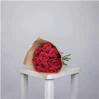 Пионовидная кустовая роза